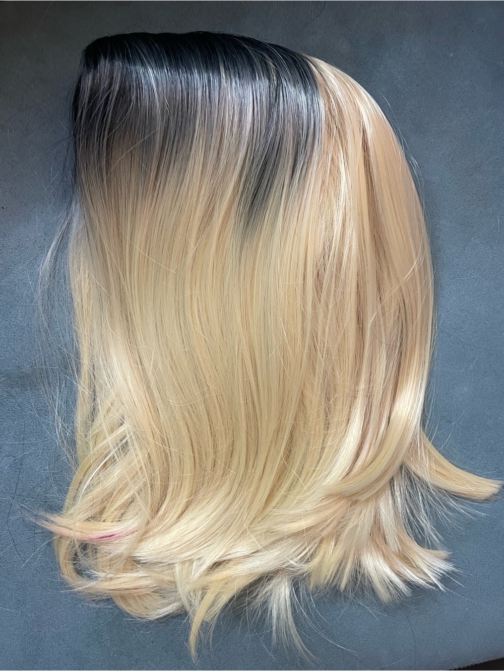Bride of chucky Halloween blonde with black roots wig